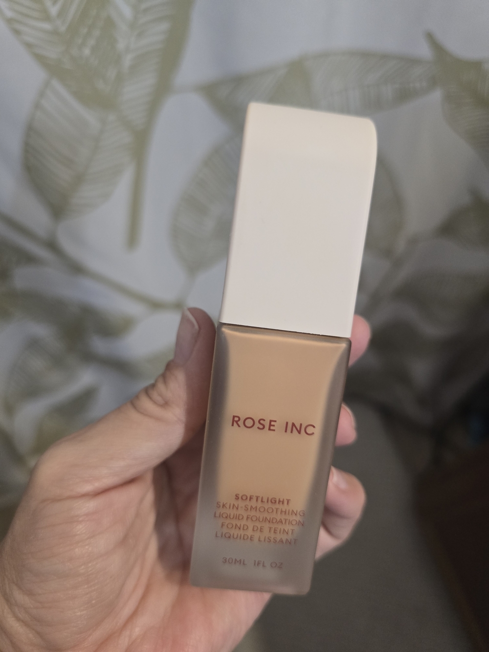 Rose Inc Softlight Skin-Smoothing Liquid Foundation - 19N Medium- Deep Neutral